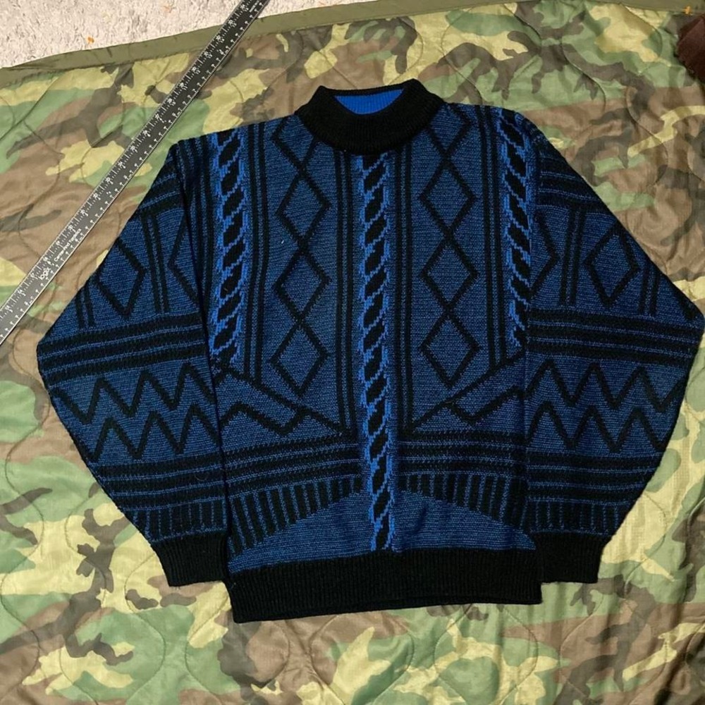 90s permit blue black‎ 3d knit sweater 100% acrylic vtg hip hop mens S/19